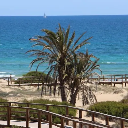 Bonita Casa En Urbanizacion Privada Muy Cerca Del Mar Y De Alicante Сasa de vacaciones Gran Alacant