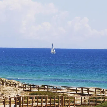 Bonita Casa En Urbanizacion Privada Muy Cerca Del Mar Y De Alicante *