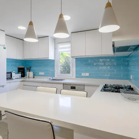 Ferienhaus Bonita Casa En Urbanizacion Privada Muy Cerca Del Mar Y De Alicante *